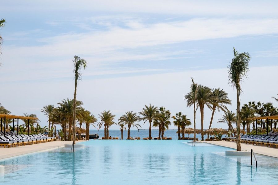 Serry Beach Resort